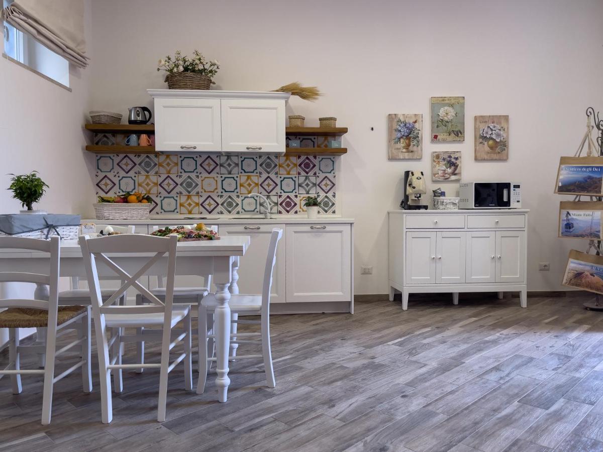 Emma Dimore Διαμέρισμα Castellammare di Stabia Εξωτερικό φωτογραφία